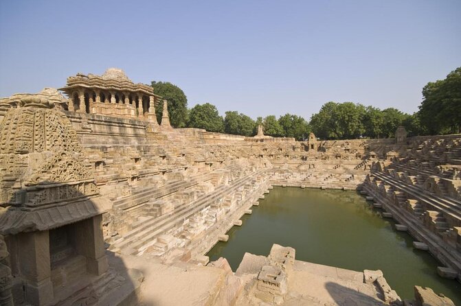 Private Tour of Step well, Modhera Sun Temple & Patola saree weaving by car - Key points to know before you book