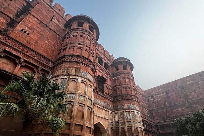 Private Transfer Agra to Delhi - Who should book this Agra to Delhi ride?
