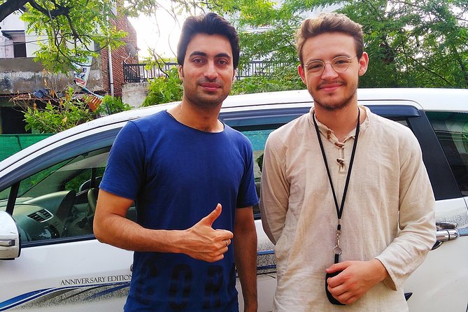Private transfer Delhi to Agra - Communication with Max and the driver team