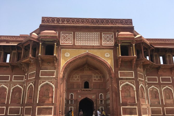 Private Transfer From Agra to New Delhi - The Expressway Ride Toward Delhi