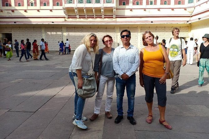 Private Tuk-Tuk Tour of Jaipur with Guide - Hawa Mahal, Jaipur’s most recognizable facade