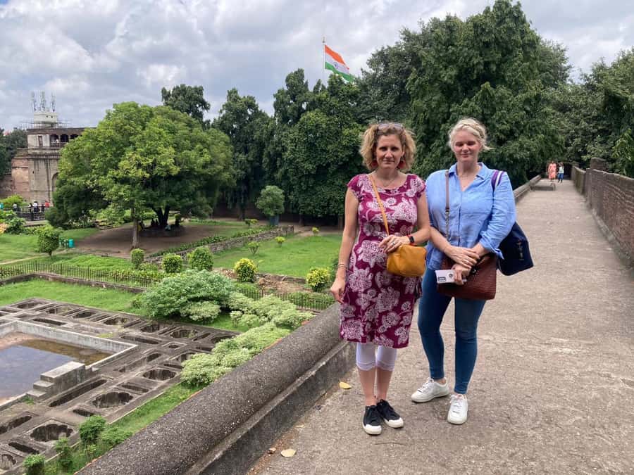 Pune: Old City & Camp Cultural Walking Tour with Local Snack - The Guides Are the Main Value