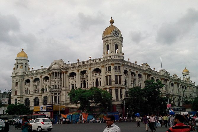 Raj Heritage Walk - Town Hall and the city’s public face