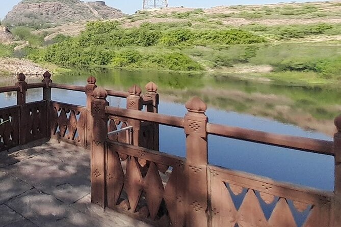 Rajasthan Private Tour- Jaipur Jodhpur Jaisalmer and more 6-Days - Jaipur’s second day: Amer Fort and hilltop views
