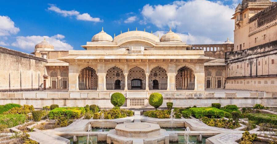Same Day Jaipur Tour from Delhi by Car or Train - Hawa Mahal: A Short Stop With a Famous Face