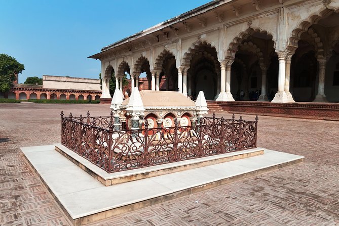 Same Day Taj Mahal, Agra Fort & Baby Taj Tour from Jaipur by Car - Baby Taj, the small monument with fine detail