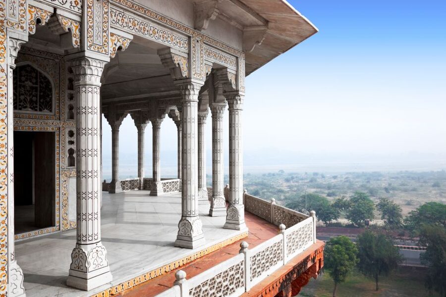 Same Day Taj Mahal, Agra Fort & Baby Taj Tour from Jaipur - The four-hour drive from Jaipur to Agra
