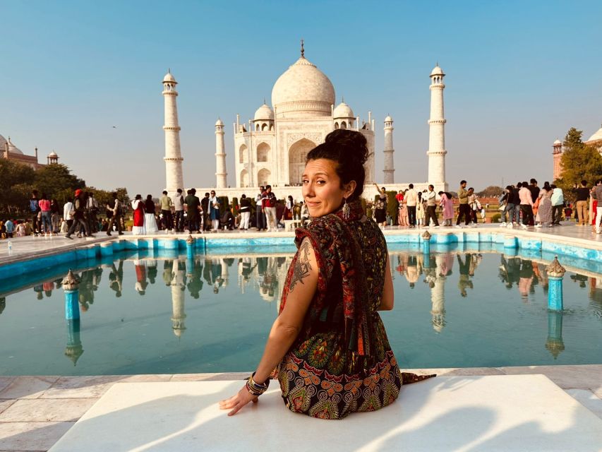 Same Day Taj Mahal Tour from Delhi by Gatimaan Express Train - What the guide adds to the day