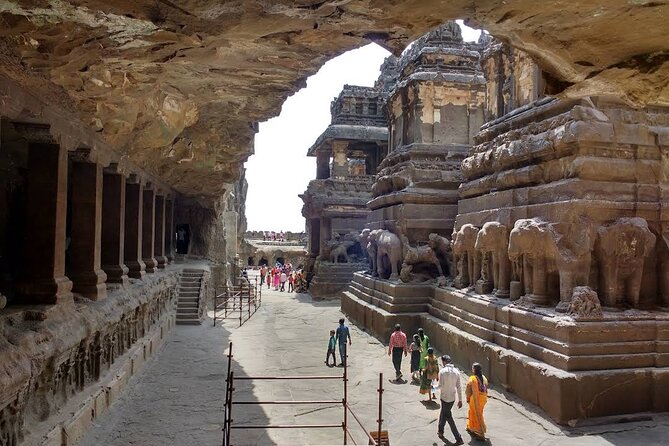 Skip-the-Line: All-Inclusive 2-Day Ajanta and Ellora Private Tour - Bibi Ka Maqbara adds a Mughal-style finale