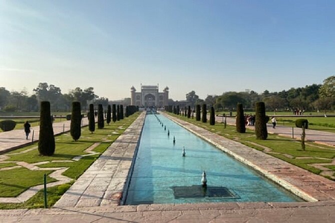 Skip The Line Private Taj Mahal & Agra Fort Day Tour By Car - Why this six-hour Agra tour works well