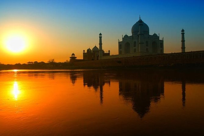 Skip The Line Private Taj Mahal & Agra Fort Day Tour By Car - Breakfast at Bon Barbecue Restaurant