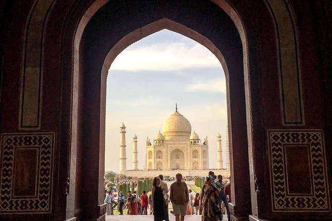 Skip the line "Taj Mahal" & "Agra Fort" Tickets with live Tour Guide. - Agra Fort, one hour after the Taj