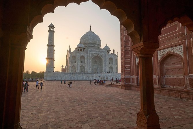 Skip the line "Taj Mahal" & "Agra Fort" Tickets with live Tour Guide. - Final verdict: a smart short visit with one important caution