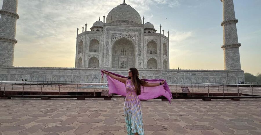 skip the line taj mahal tour with private tour guide - Is the $3.85 price good value?