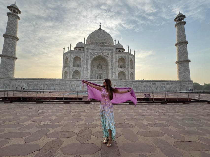 skip the line taj mahal tour with private tour guide - What Vinny and Immy bring to the experience