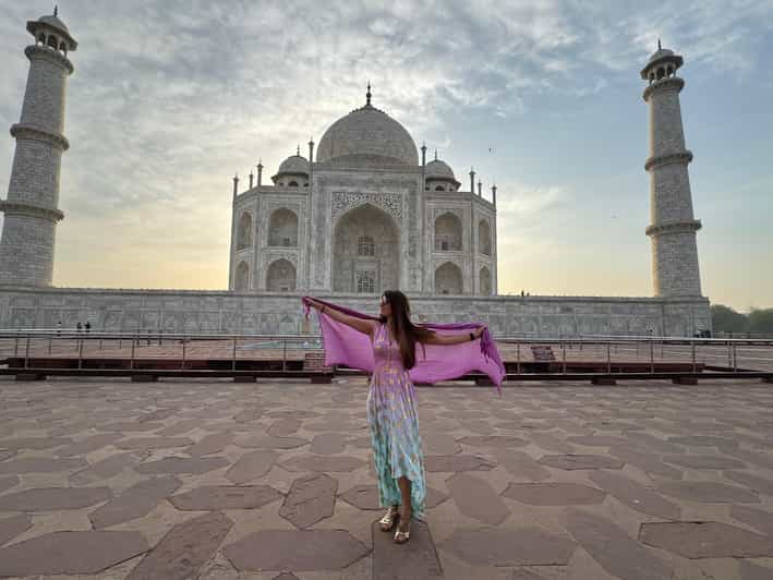 skip the line taj mahal tour with private tour guide - Accessibility, age limits, and who should book