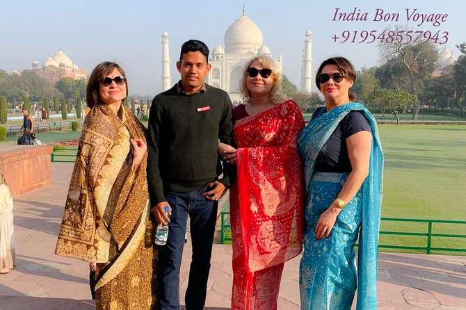 Skip the line with Private Tour Guide for Taj Mahal & Agra Fort - Starting at the Taj Mahal before the crowds
