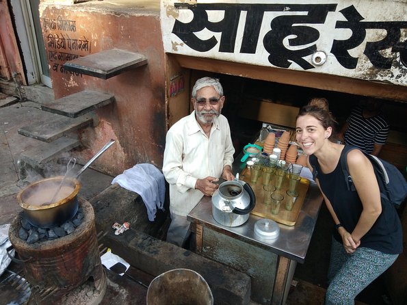 Small-Group Early Morning Pink City Bike Tour - Who will enjoy this three-hour ride?