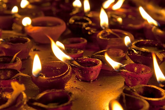 Spiritual Trails of Old Town Madurai (2 Hours Guided Walking Tour) - Price, group size, and daily comfort