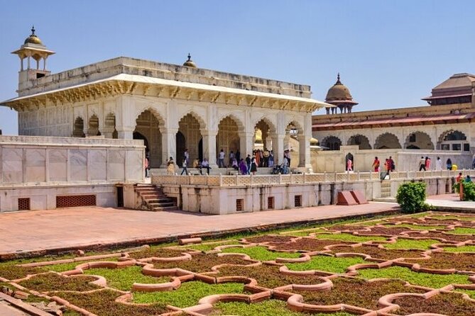Sunrise Taj Mahal Day Tour from Jaipur with Agra Fort - Breakfast at the DoubleTree by Hilton Hotel Agra