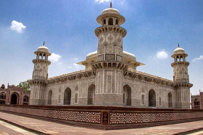 Sunrise to Sunset full day Agra tour with Taj Mahal & 3 Monuments - Why the sunrise and sunset plan works