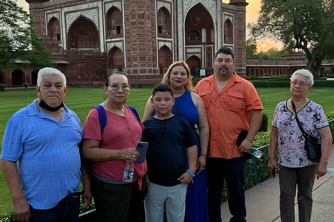 Taj Mahal, Agra Fort & Baby Taj Luxury Day Tour From Delhi By Car - Breakfast after the monument