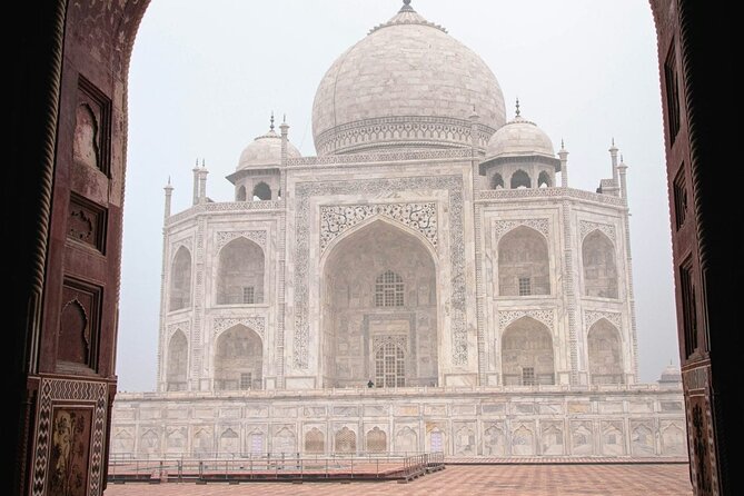 Taj Mahal, Agra Fort & Baby Taj same Day Tour from Delhi by Car - The Car, Driver, and Group Arrangements