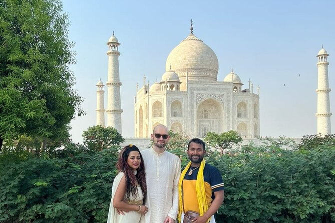 Taj Mahal, Agra Fort & Baby Taj Tour from Delhi by Car–Fast Entry - What $38 per person gets you