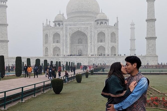 Taj Mahal, Agra Fort & Baby Taj Tour from Delhi with Meal - What the $5 price really means