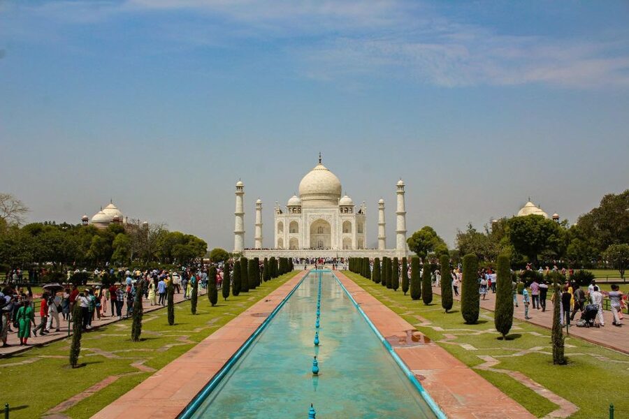 Taj Mahal & Agra Fort Private Tour with Lunch & Pickup - Picking the right version of the tour