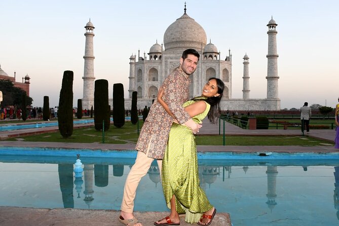Taj Mahal And Agra Fort Skip - The - Line Tickets & Guide - The guide makes the biggest difference