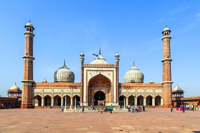Taj Mahal by Tuk Tuk : A Local-Style Adventure - Local bazaars, marble, carpets, and art