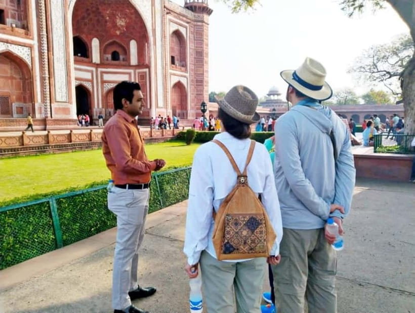 Taj Mahal Express Entry Ticket – Sunrise & Daytime Options - Taking your time inside the mausoleum