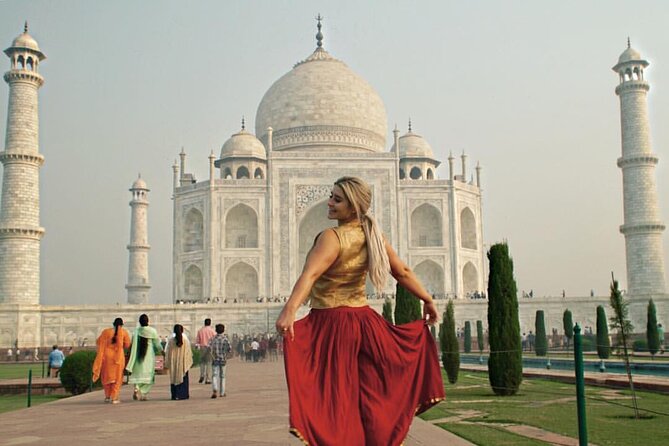 Taj Mahal Private Day Tour from Delhi by Express Train with Lunch - Three hours at the Taj Mahal