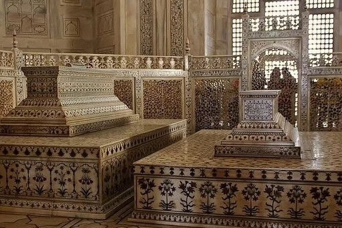 Taj Mahal Sunrise Private Guided Tour - Is $5 a good value?