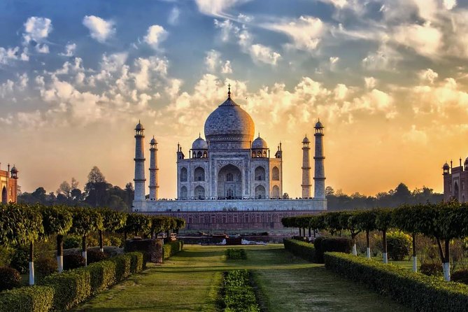 Taj Mahal Sunrise Tour - Leaving your Agra hotel at 5:30 am