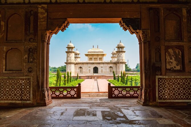 Taj Mahal Tour from Delhi by Express Train (Viator Award Winner) - Why this train trip works better than arranging Agra alone