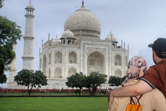 Taj Mahal Tour with High-Speed Train Experience - All Inclusive - The Taj Mahal gets the time it deserves