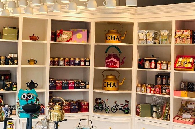Tea Tasting Session at India's oldest tea boutique : Sancha Tea Boutique - Masala Chai brings the tasting back to everyday India