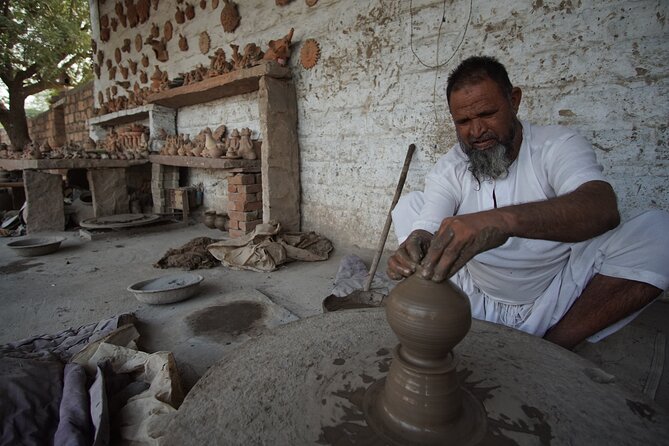 Traditional Art and craft tour - Textile work, indigo, and Dabu printing