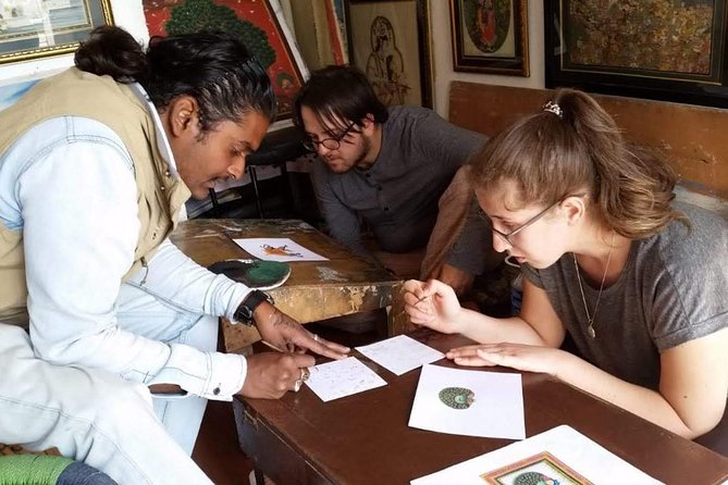 Traditional miniature painting class at Pacific Art - Key points about the Pacific Art class