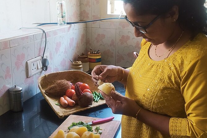Traditional Vegetarian Cooking Class in Chennai with Gayathri - What the private format adds