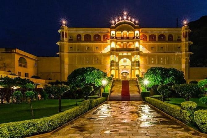 Travel Through the Streets of Jaipur by Tuktuk with a Local - Gaitore, the Monkey Temple, and Albert Museum