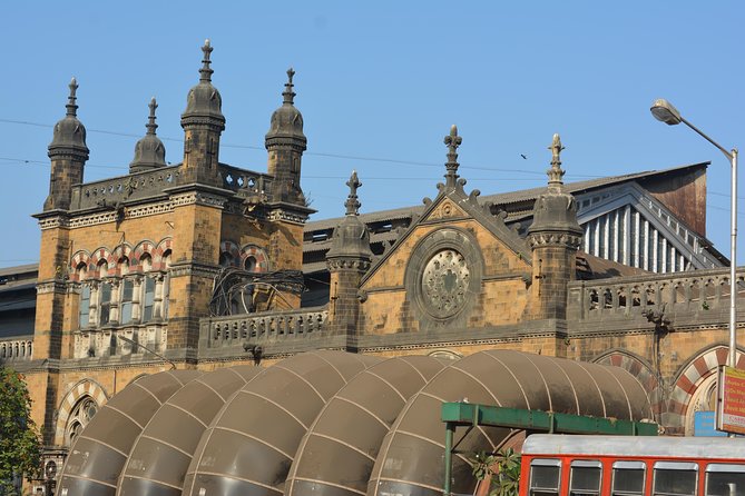 Two Days Mumbai Tour Package : City + Slum + Elephanta + Market - Pickup limits, timing, and value