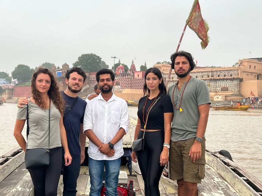 Varanasi : Full Day City Highlights Day Tour & Ganges Cruise - Silk weaving and local craft
