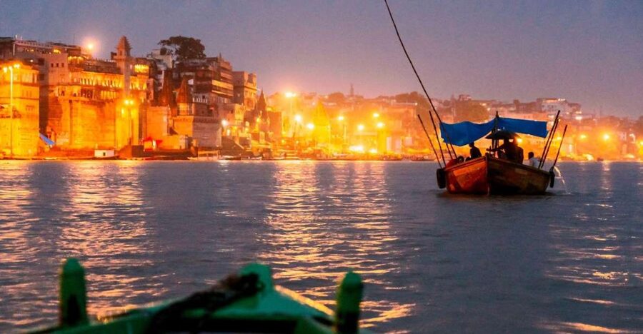 Varanasi: Mysticism Tour with Boat Ride & Ganga Aarti - Meeting at St. Thomas Church near Girja Ghar