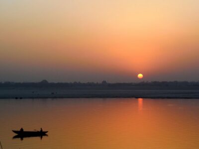 Sunrise Boat Tour with Arti Ceremony