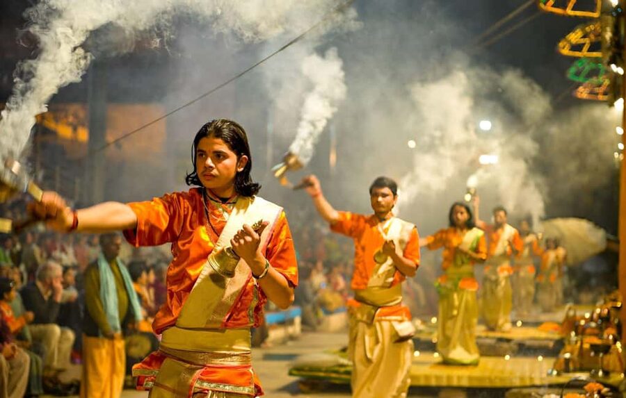 Varanasi Sunset Tour with Ganga Aarti & Free Boat Ride - Dashashwamedh Ghat and the Ganga Aarti