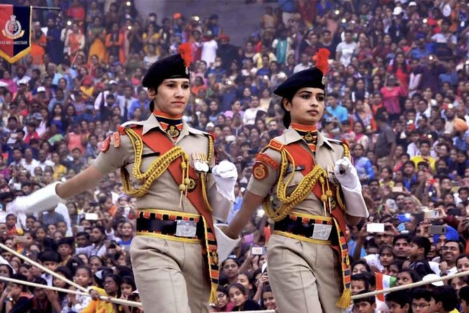 Wagah Border Amritsar Sightseeing Taxi - Why the Wagah Border ceremony is worth your time