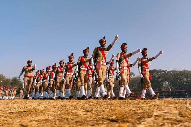 Wagah Border Ceremony Booking - Starting at the Statue of Maharaja Ranjit Singh